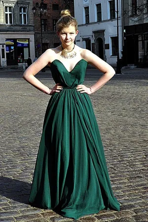 A-line Deep V-neck Floor Length Chiffon Backless Prom Dress