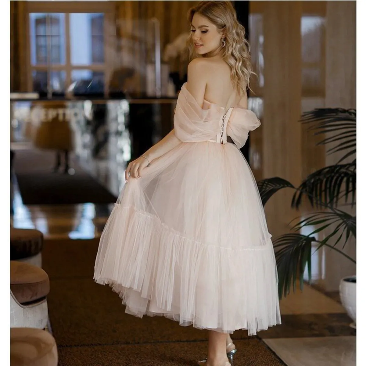 A-line Tulle Tea Length Prom Dresses