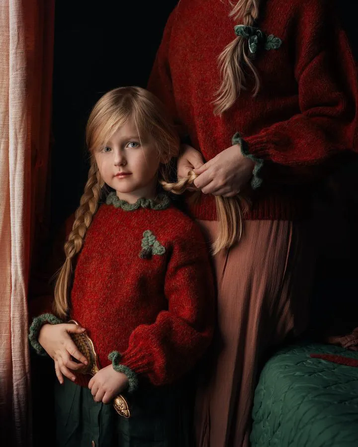 Acorns Pullover | Red-orange