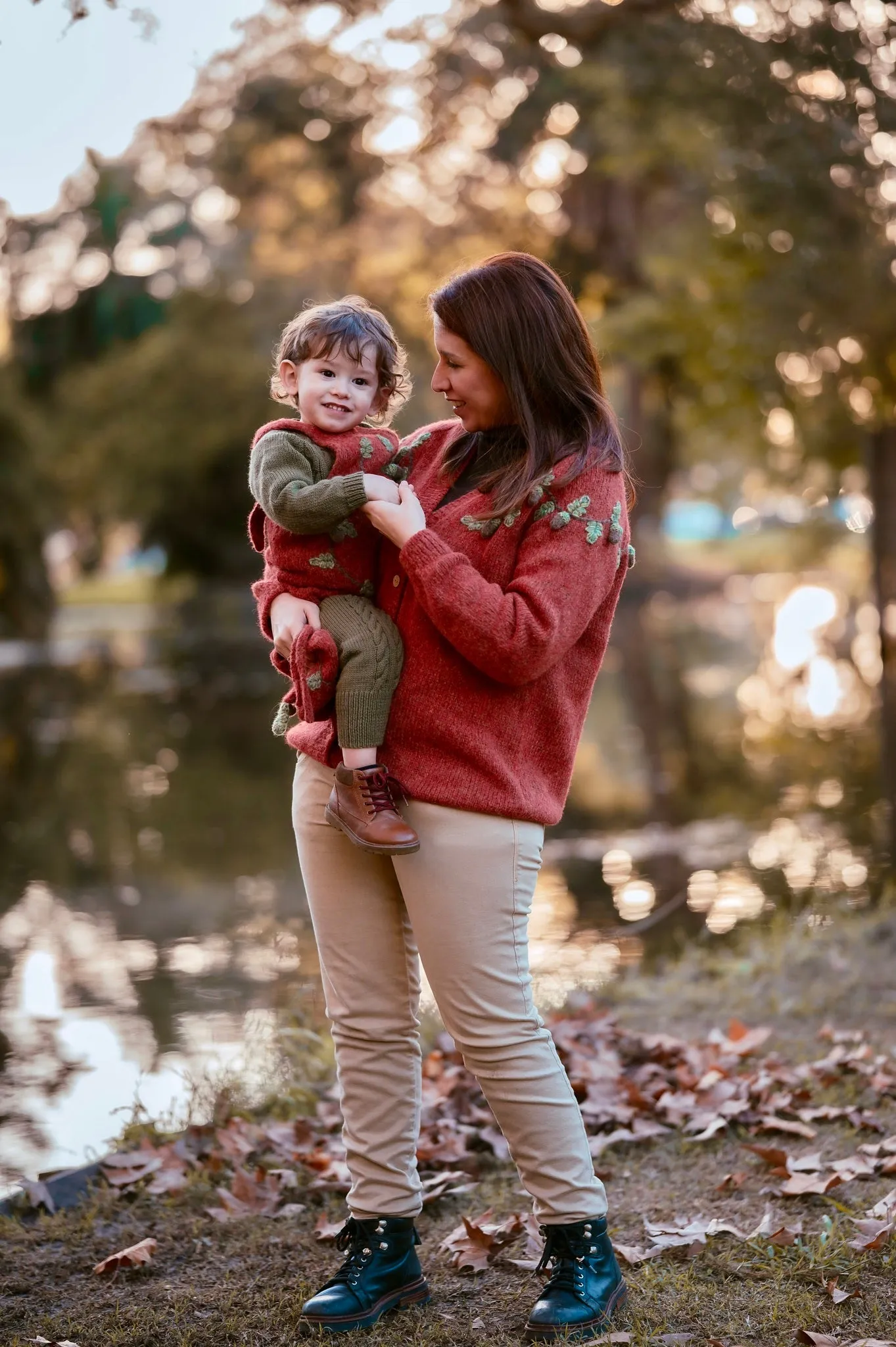 Adult Acorns cardigan | Red-orange