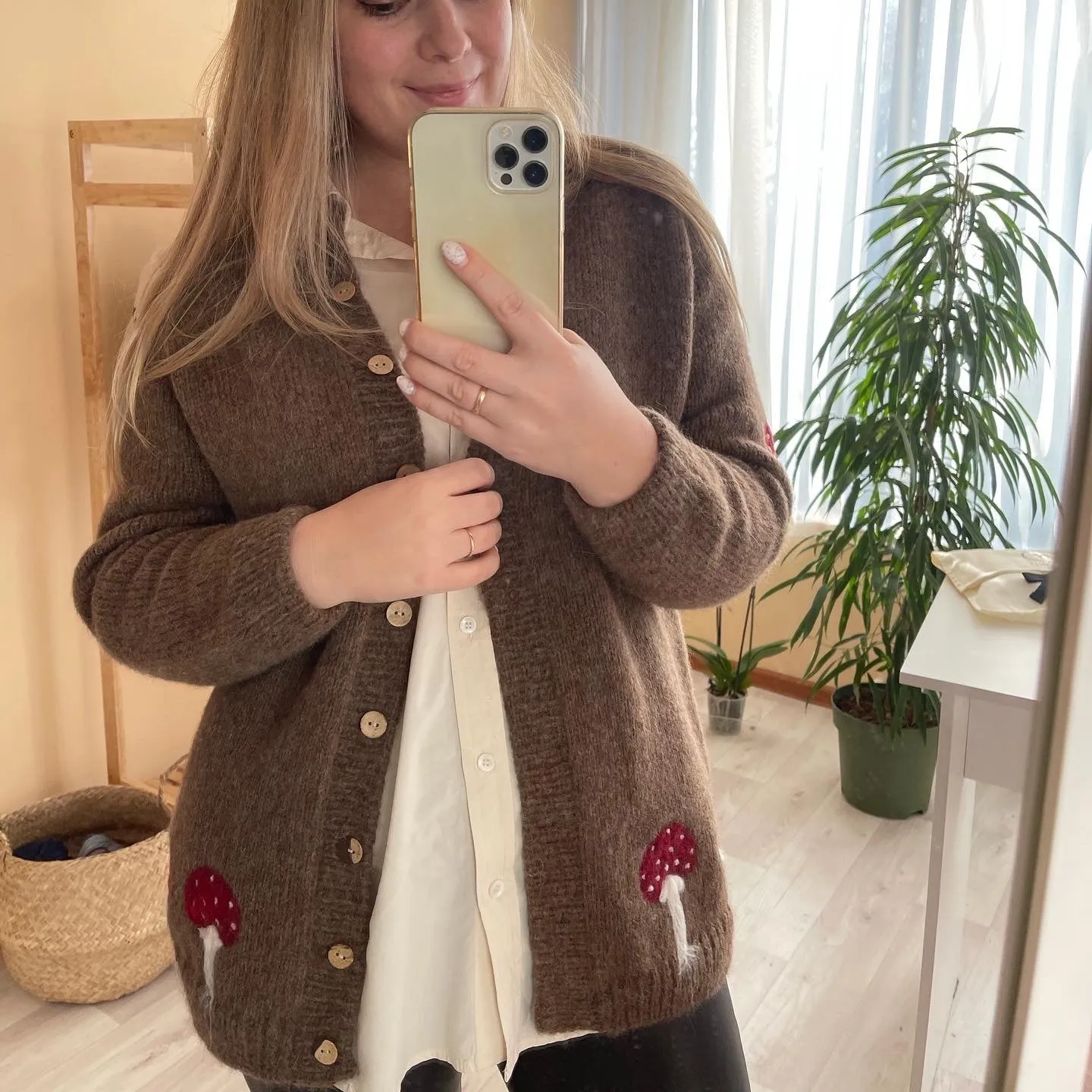 Adult Mushrooms cardigan | Brown