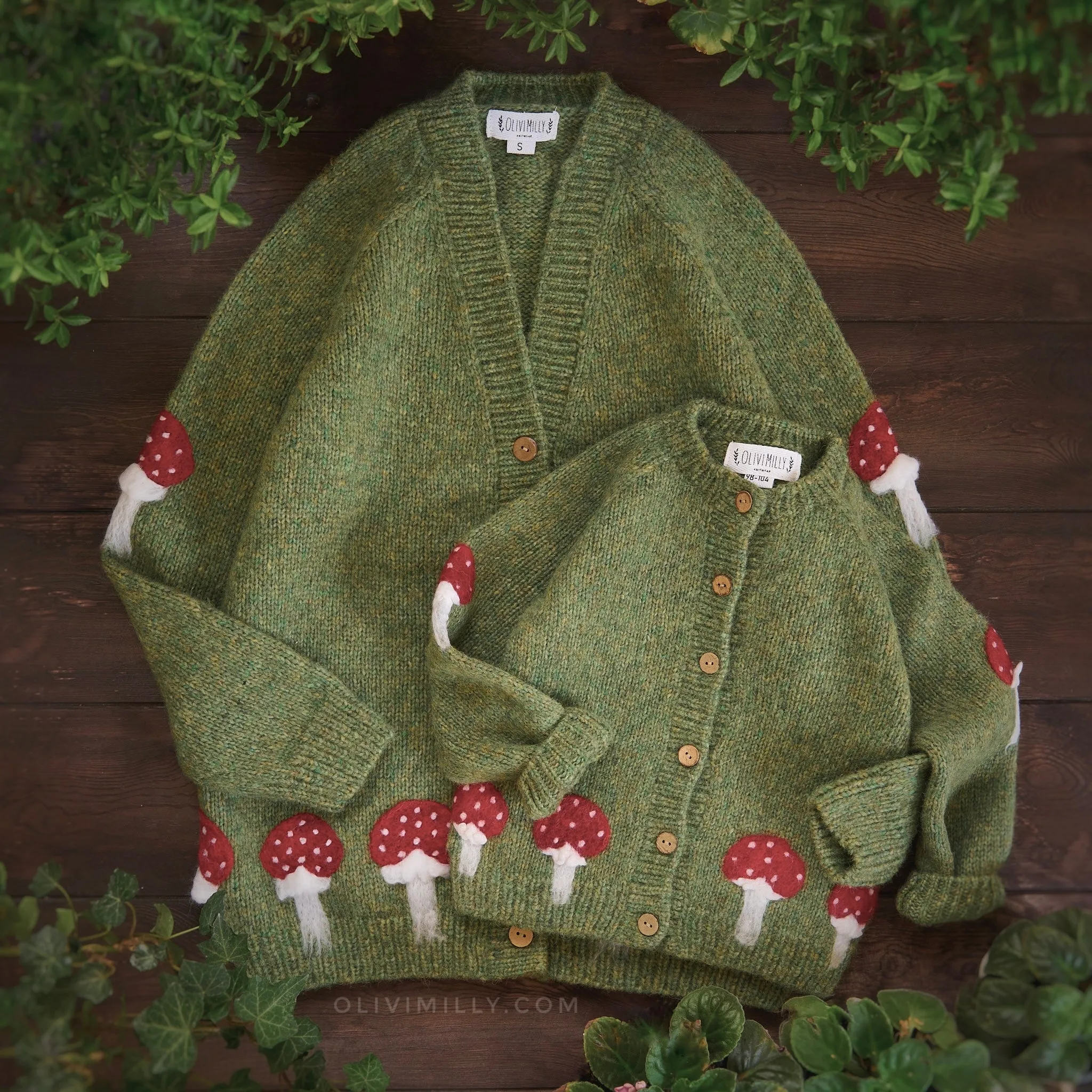 Adult Mushrooms cardigan | Moss Green