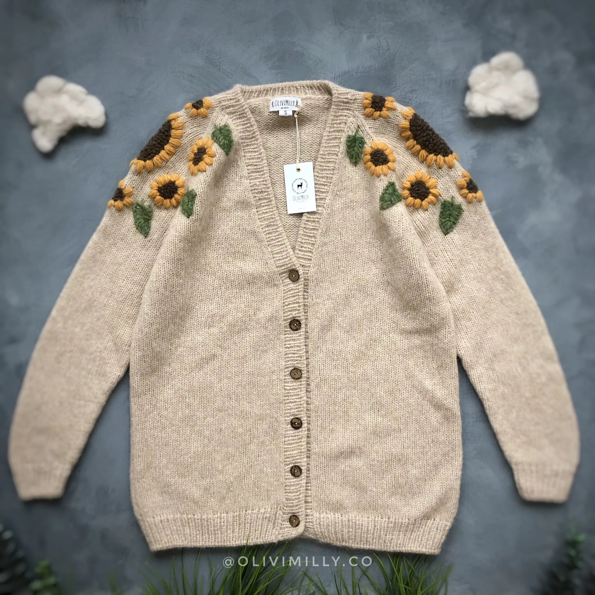Adult Sunflowers cardigan | Wheat