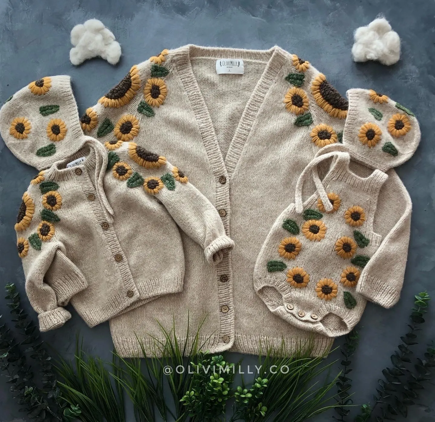 Adult Sunflowers cardigan | Wheat