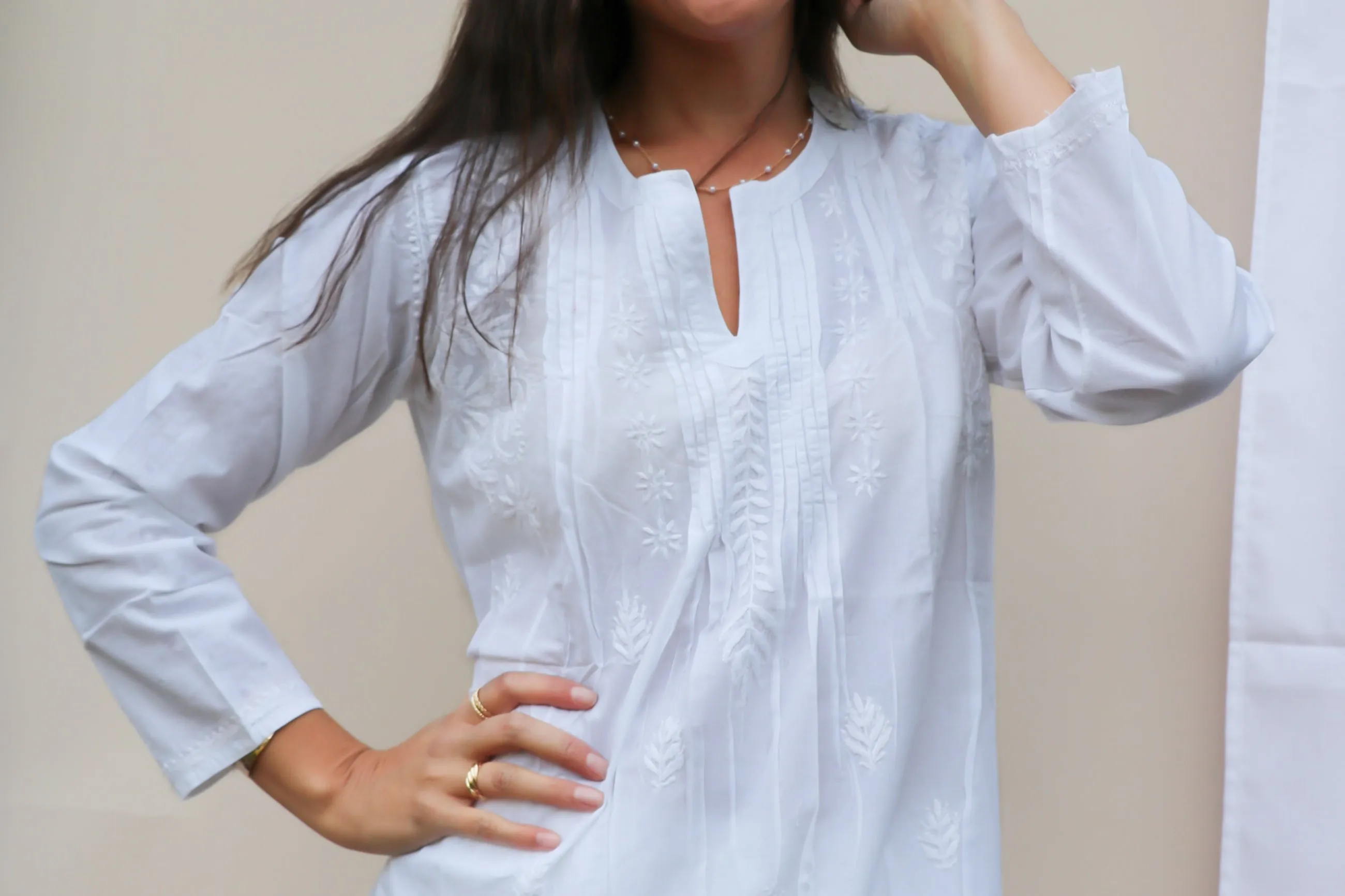 Amara - White Cotton Top
