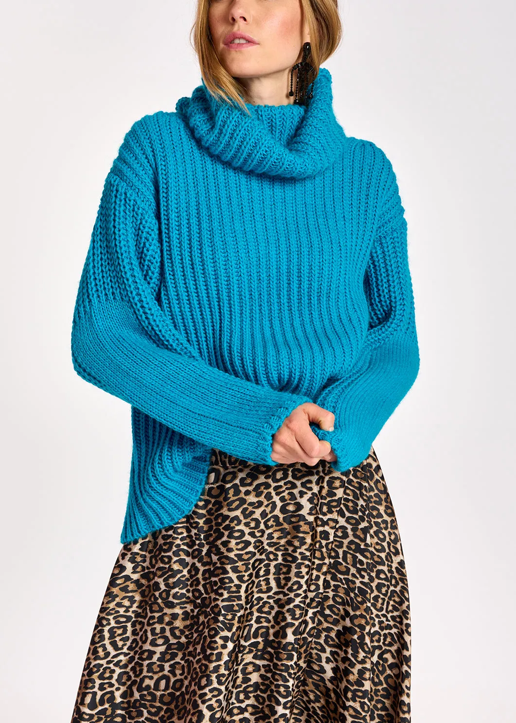 Apade turtle neck pullover