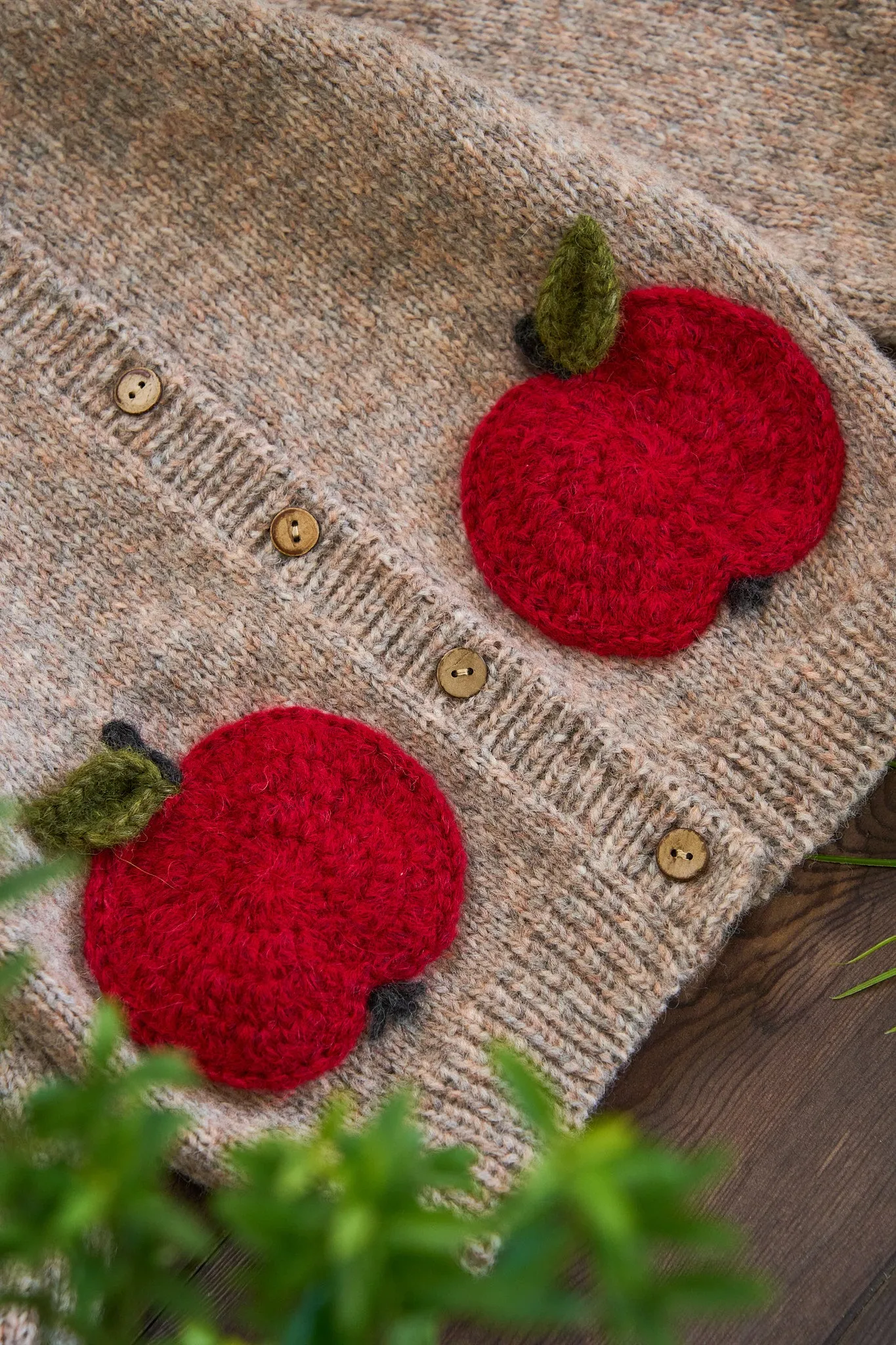 Apple cardigan |beigebrown| In stock (6-9m)