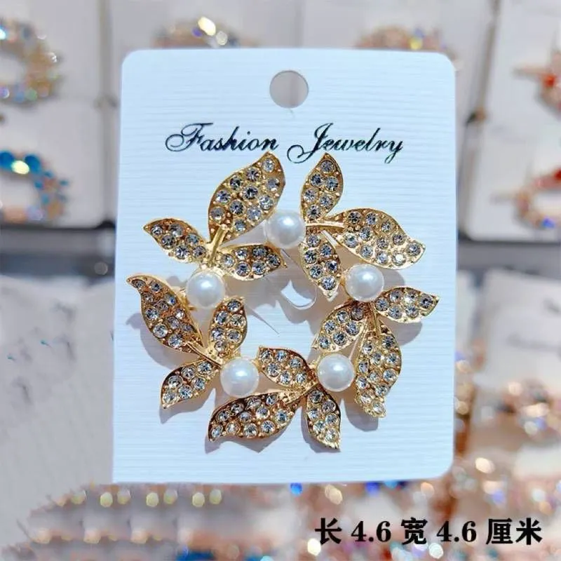 Brooches Collection 003-3 (25 44-62) - Thai Dress Brooches and Jewellry