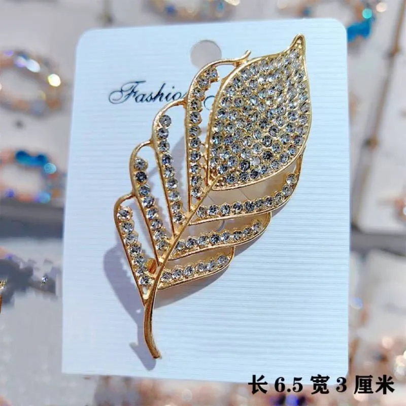 Brooches Collection 003-3 (25 44-62) - Thai Dress Brooches and Jewellry