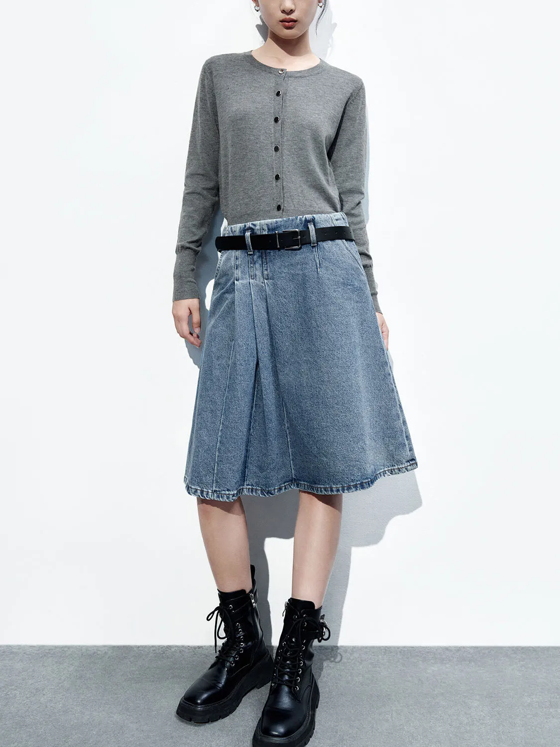 Button Up Crew Neck Knitted Cardigans