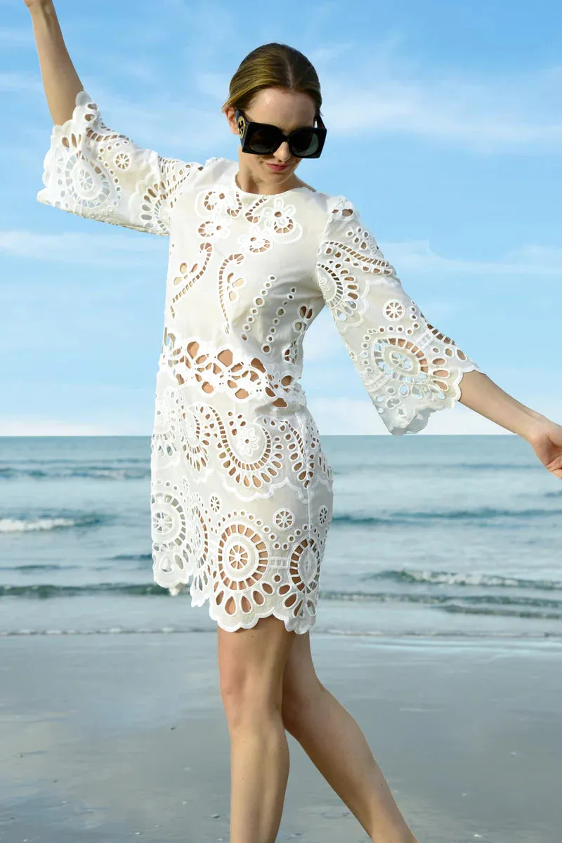 Can't Feel The Lace Dress - White