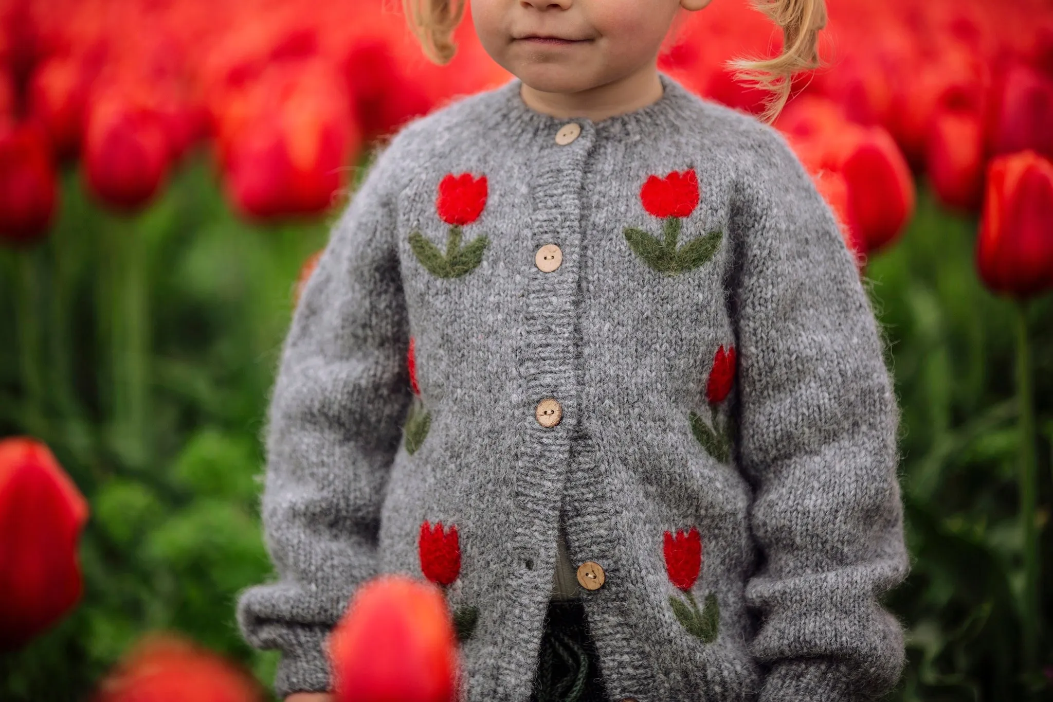 Cardigan Tulips |dark grey| in stock (0-3m)