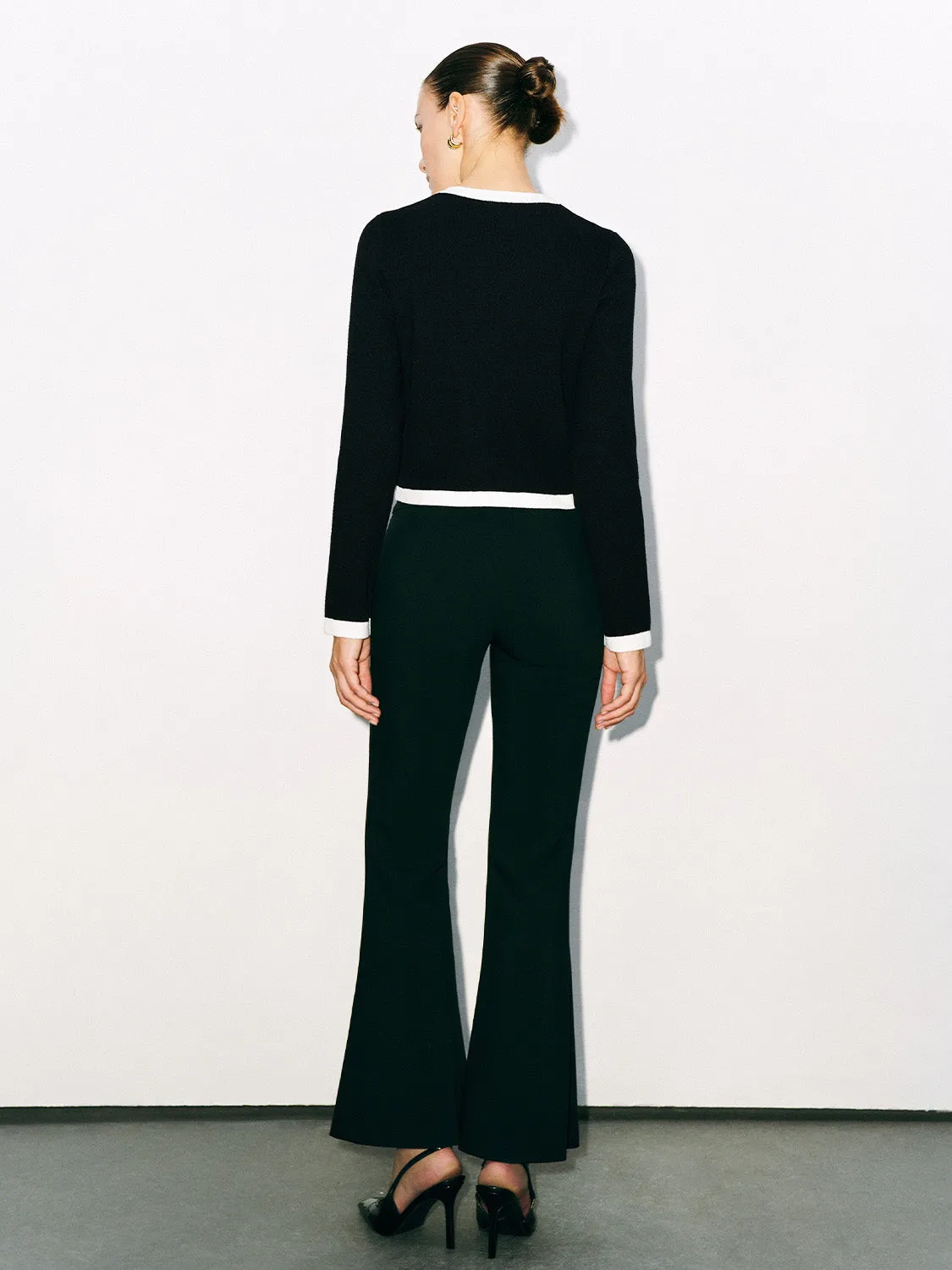 Collared Neck Knitted Cardigans