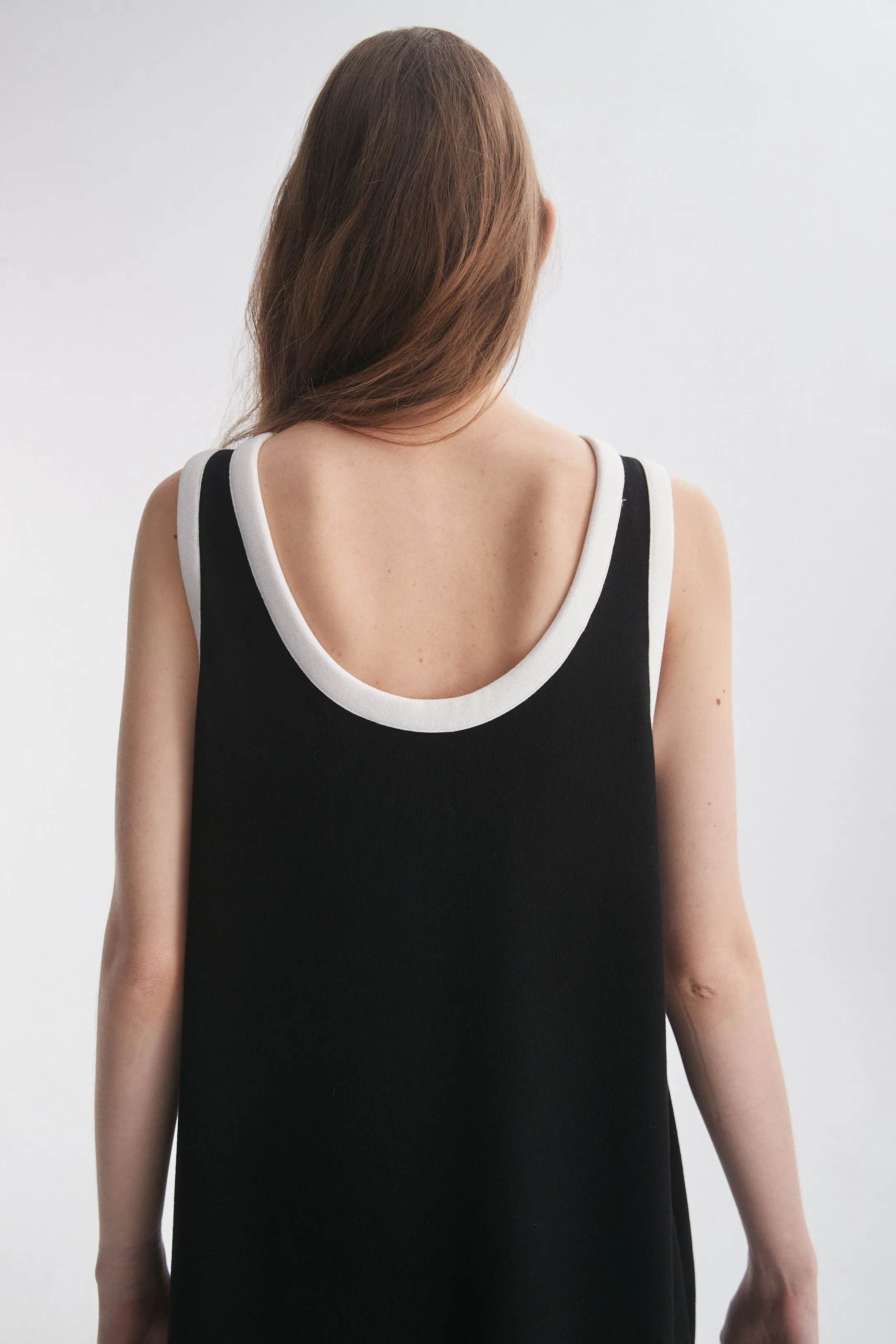 Contrasting Trim Dress