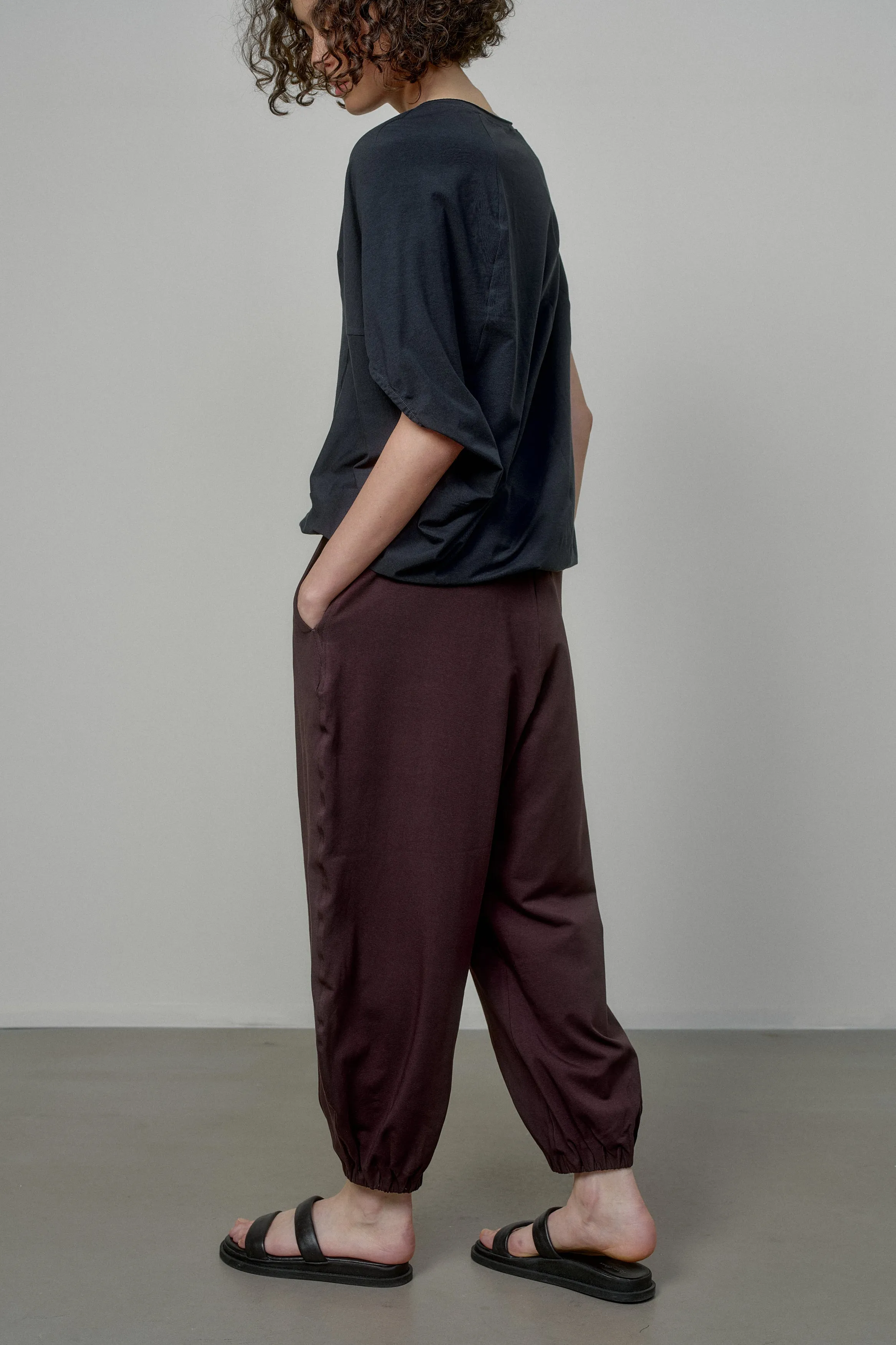 COTTON PANTS WITH ELASTIC WAIST AND CUFFS