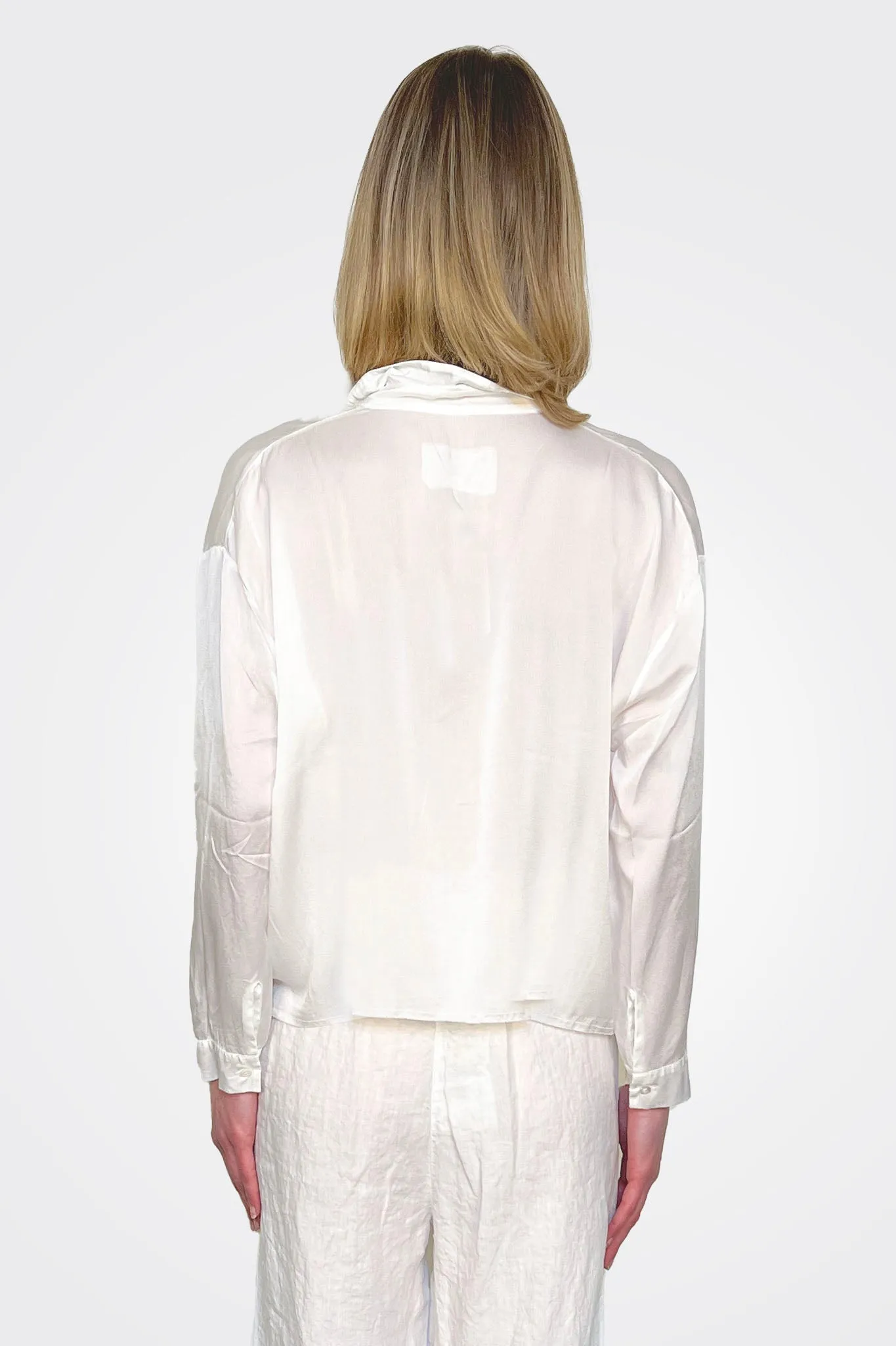 Cropped 3/4 Button Down Blouse - White
