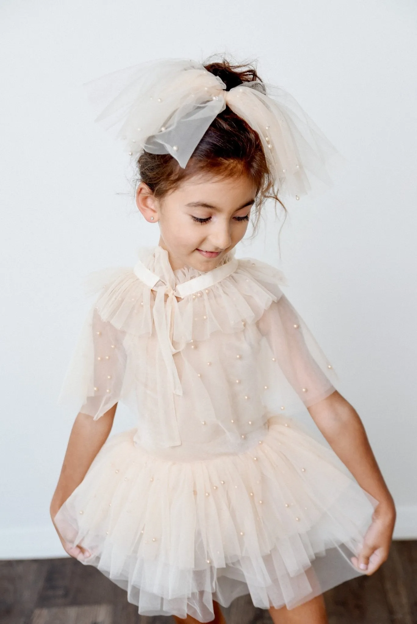 DOLLY Pearl Tulle Tiered Hair Bow - Cream