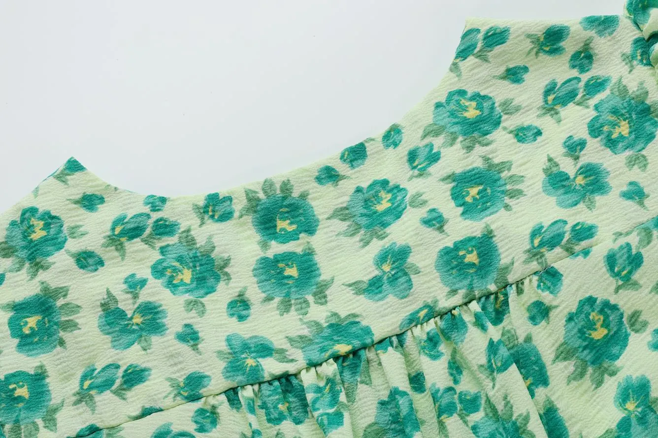 Elegant A-line Elastic-waisted Tea Dress with V-neck and Floral Design