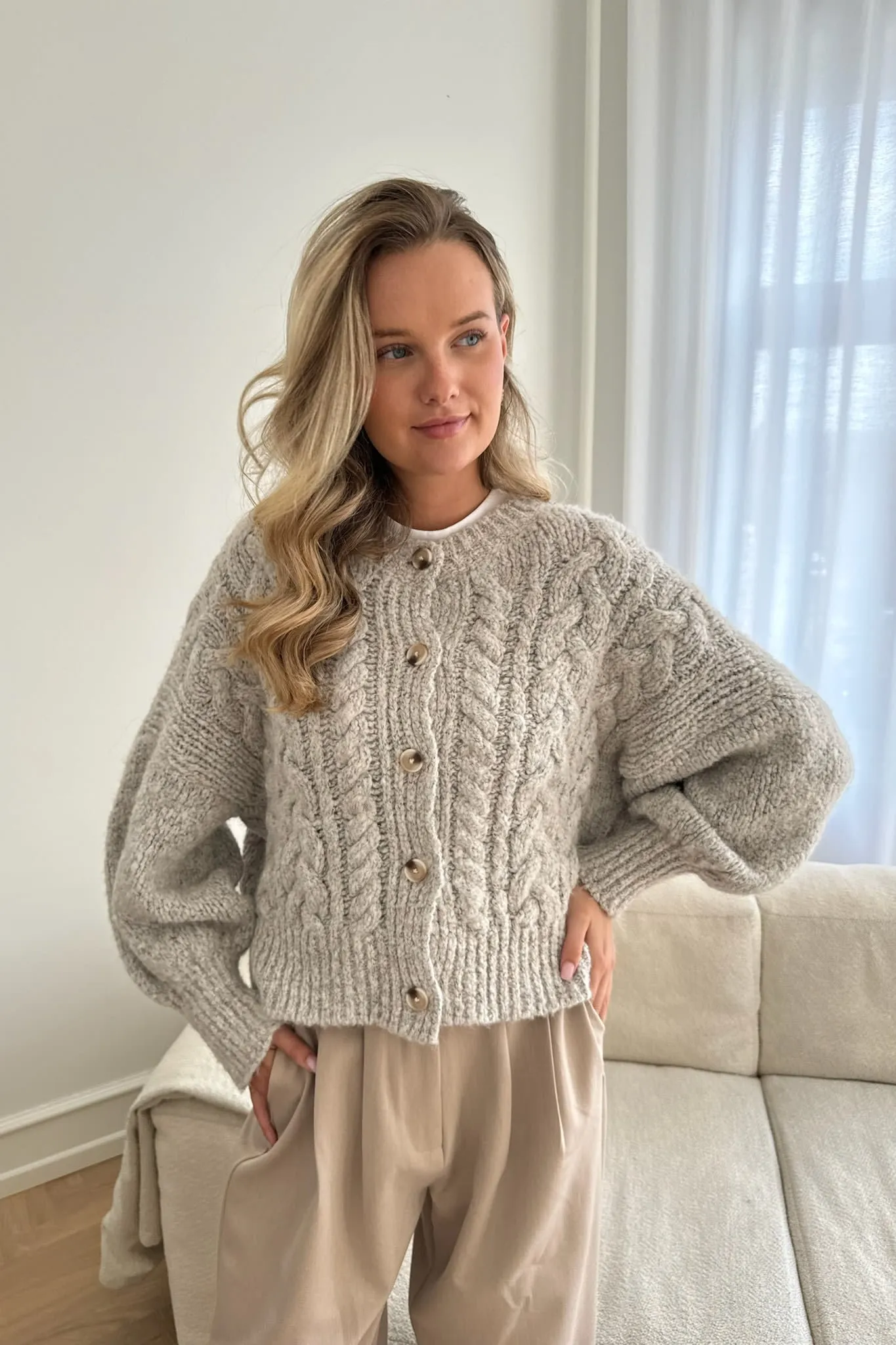 EllaIC Cardigan - Lysegrå