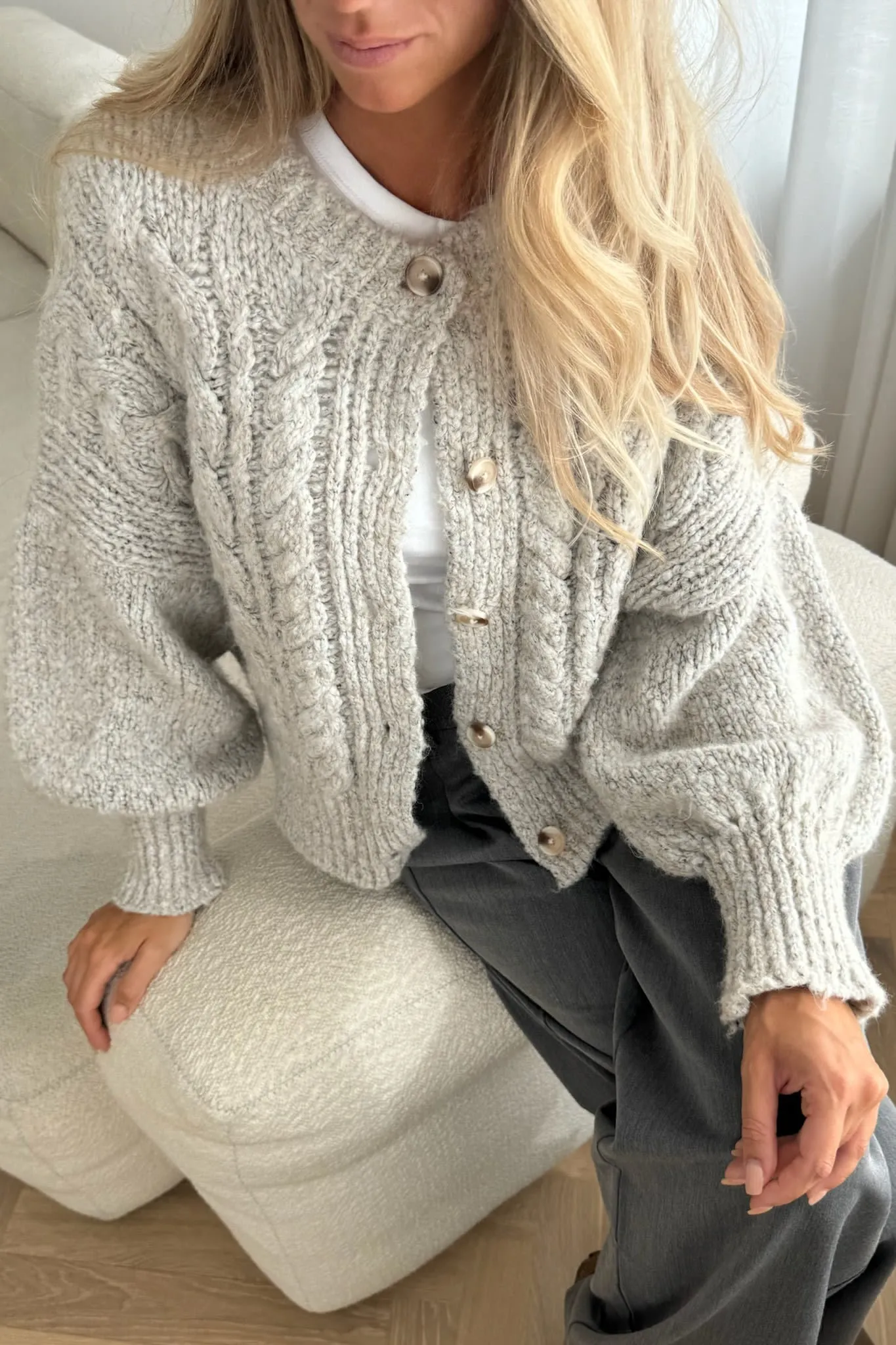 EllaIC Cardigan - Lysegrå