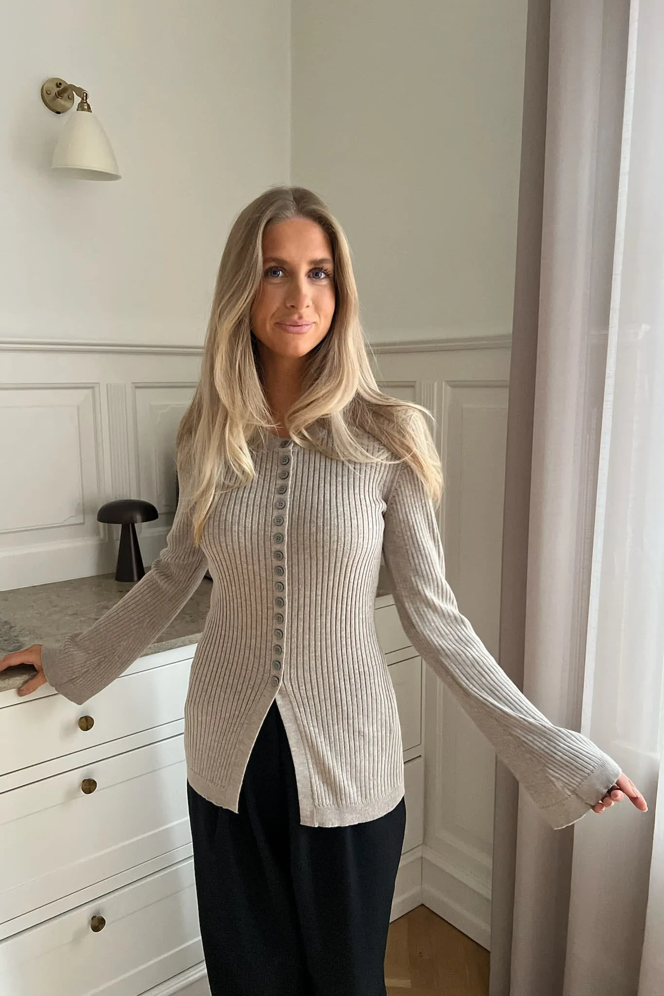 ElmaIC Cardigan - Lysebrun