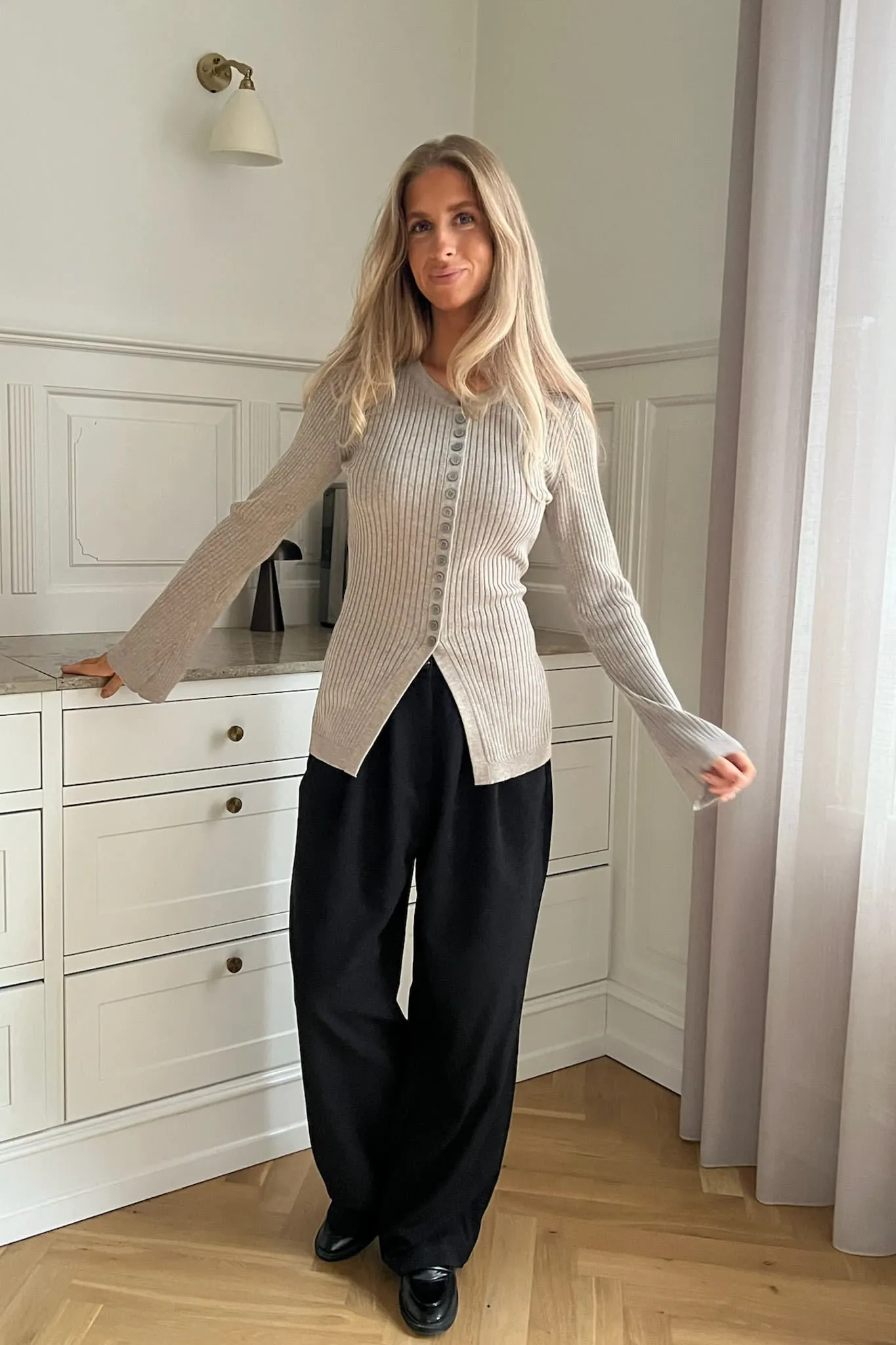 ElmaIC Cardigan - Lysebrun