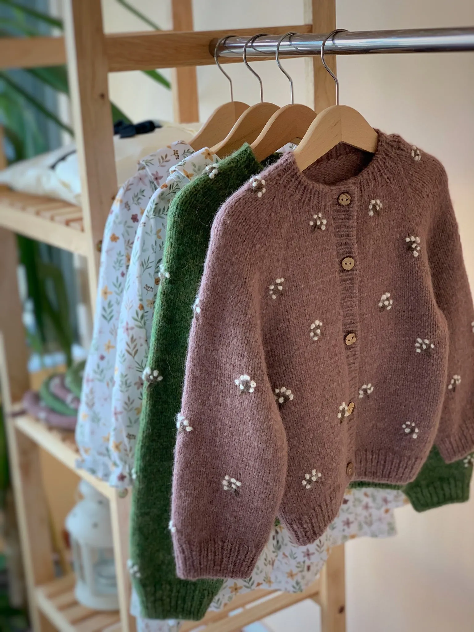 Flora cardigan | faded rose