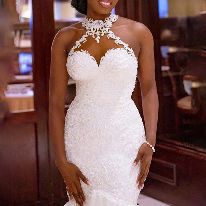 Floral Pattern Sleeveless Halter Tulle Train Wedding Dress
