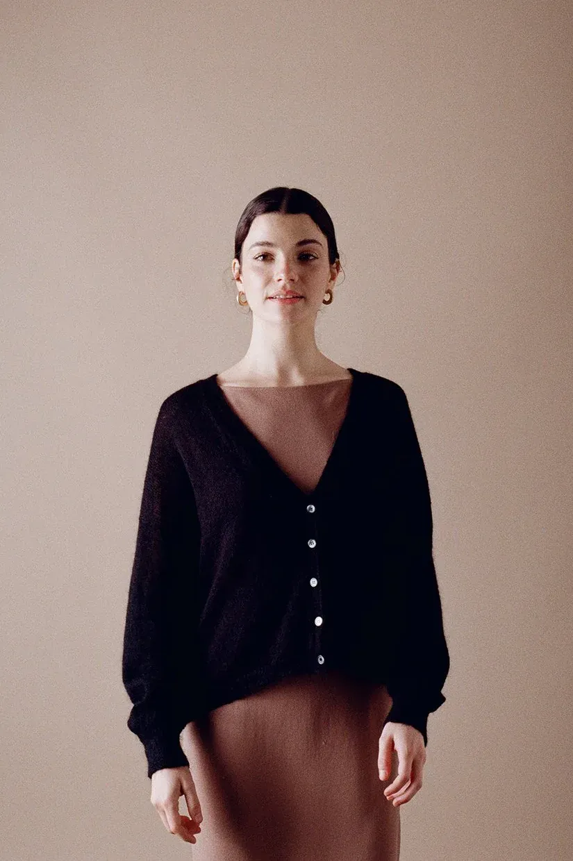 Francie The Mist Cardigan - Black