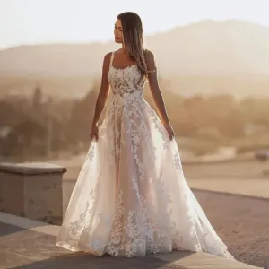 Gorgeous Wedding Dresses For Woman Square Neck Appliques Open Back Tulle Lace Charming Bridal Gowns Vestidos De Novia