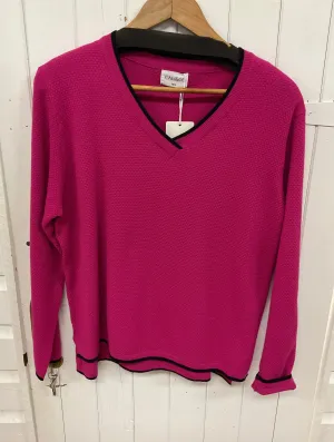 Holly V Neck Jumper In Hot Pink
