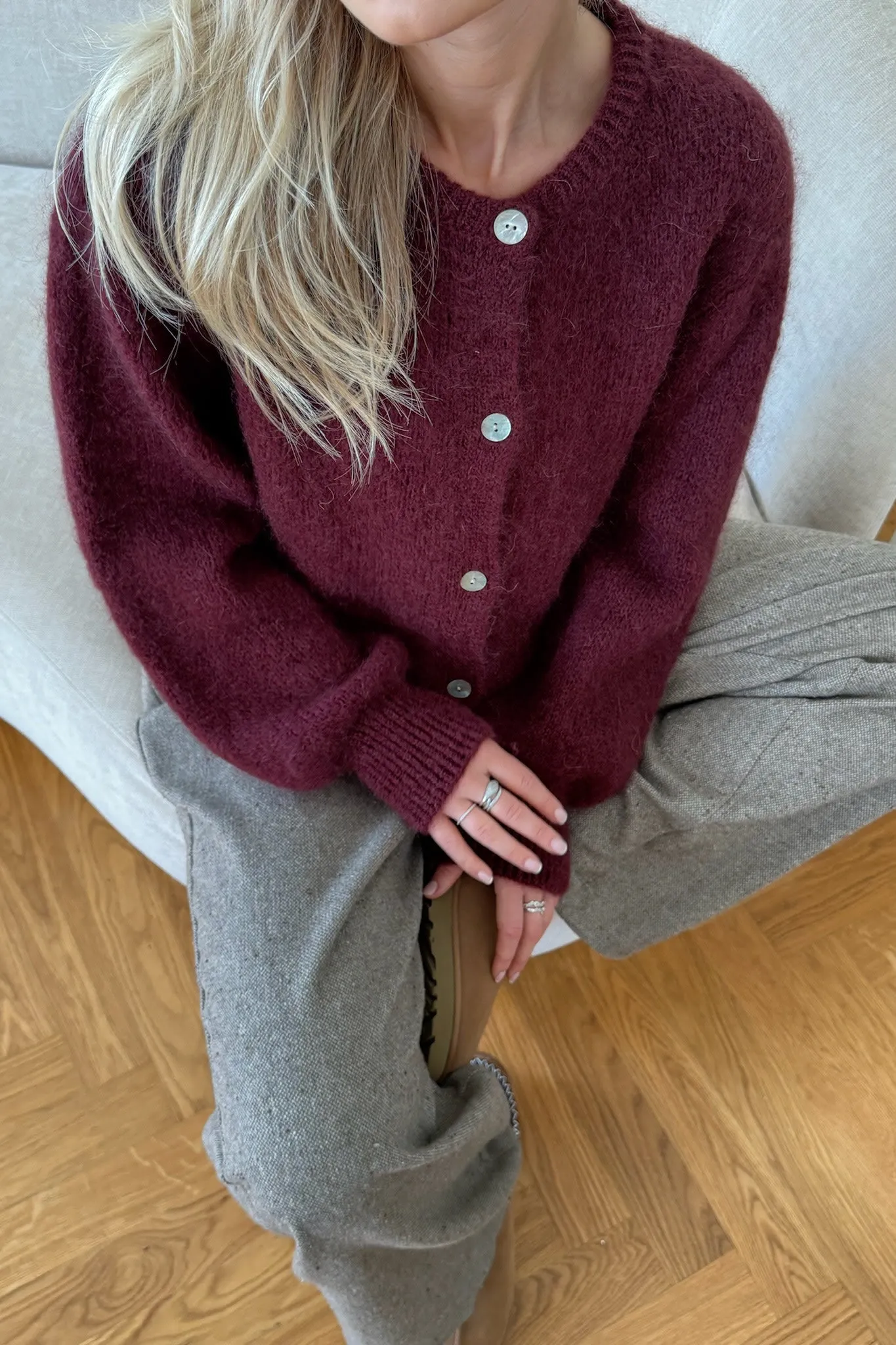 IdaIC Cardigan (Forudbestilling lev. uge 10) - Bordeaux