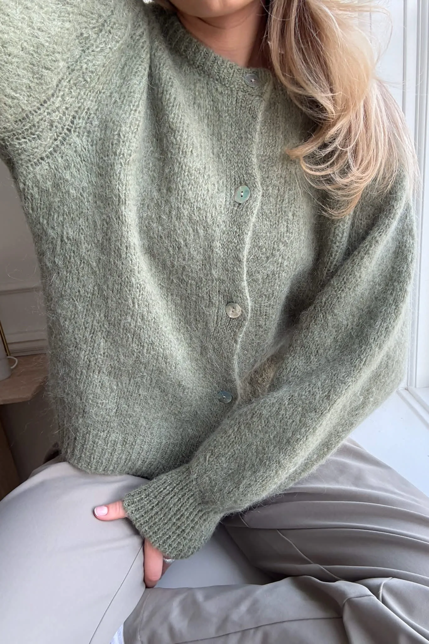 IdaIC Cardigan - Oliven