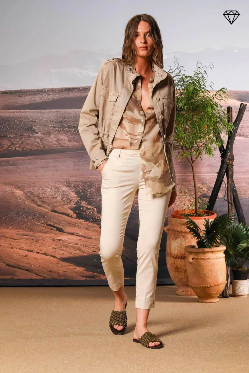 Jaqueline women's chino capri trousers in twill slim fit ①