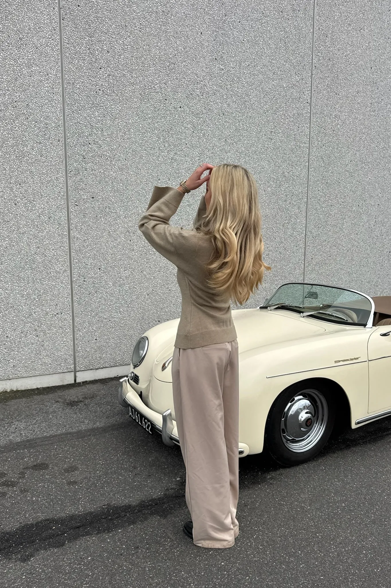 KarmaIC Cardigan - Beige