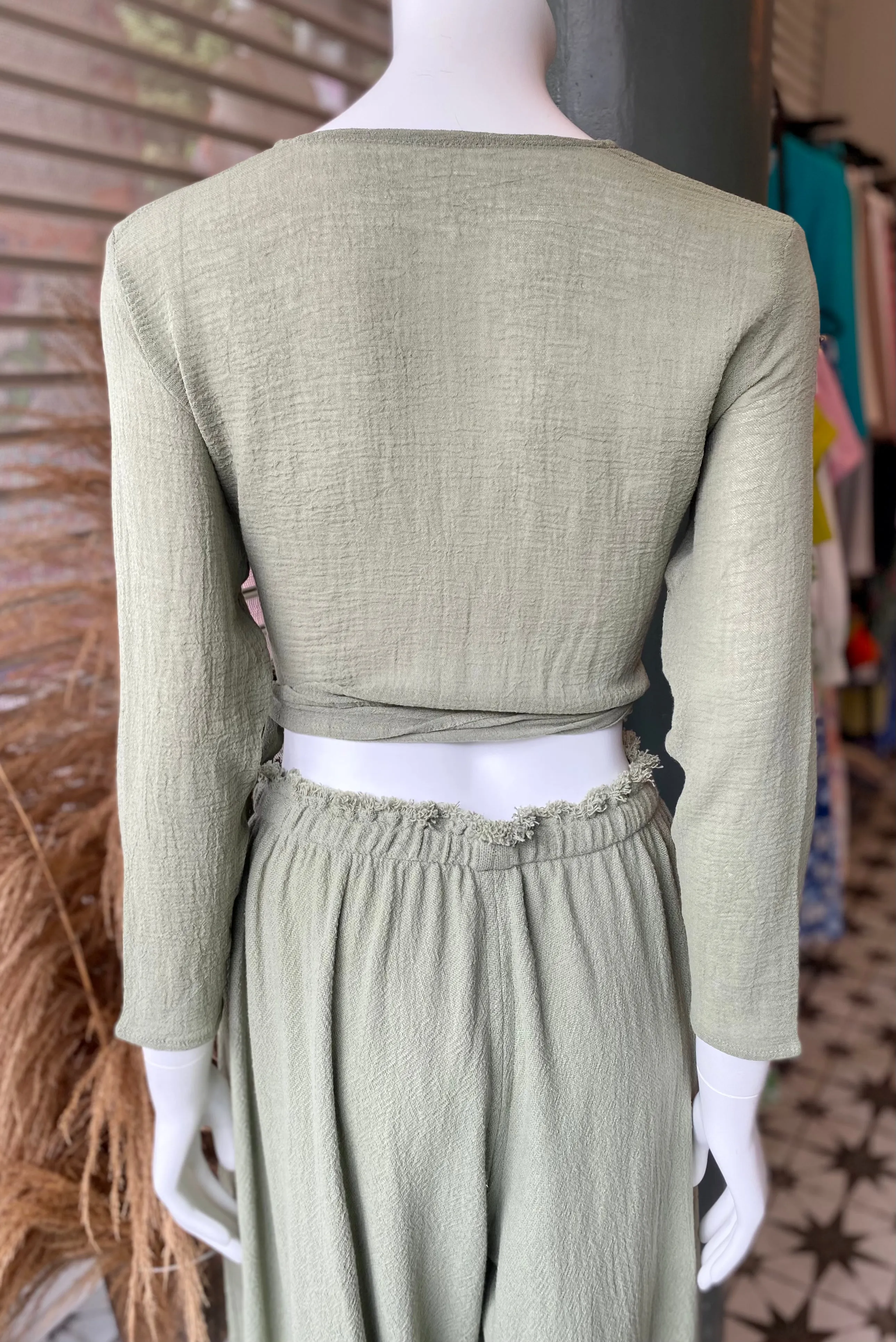 Lahun Wrap Top