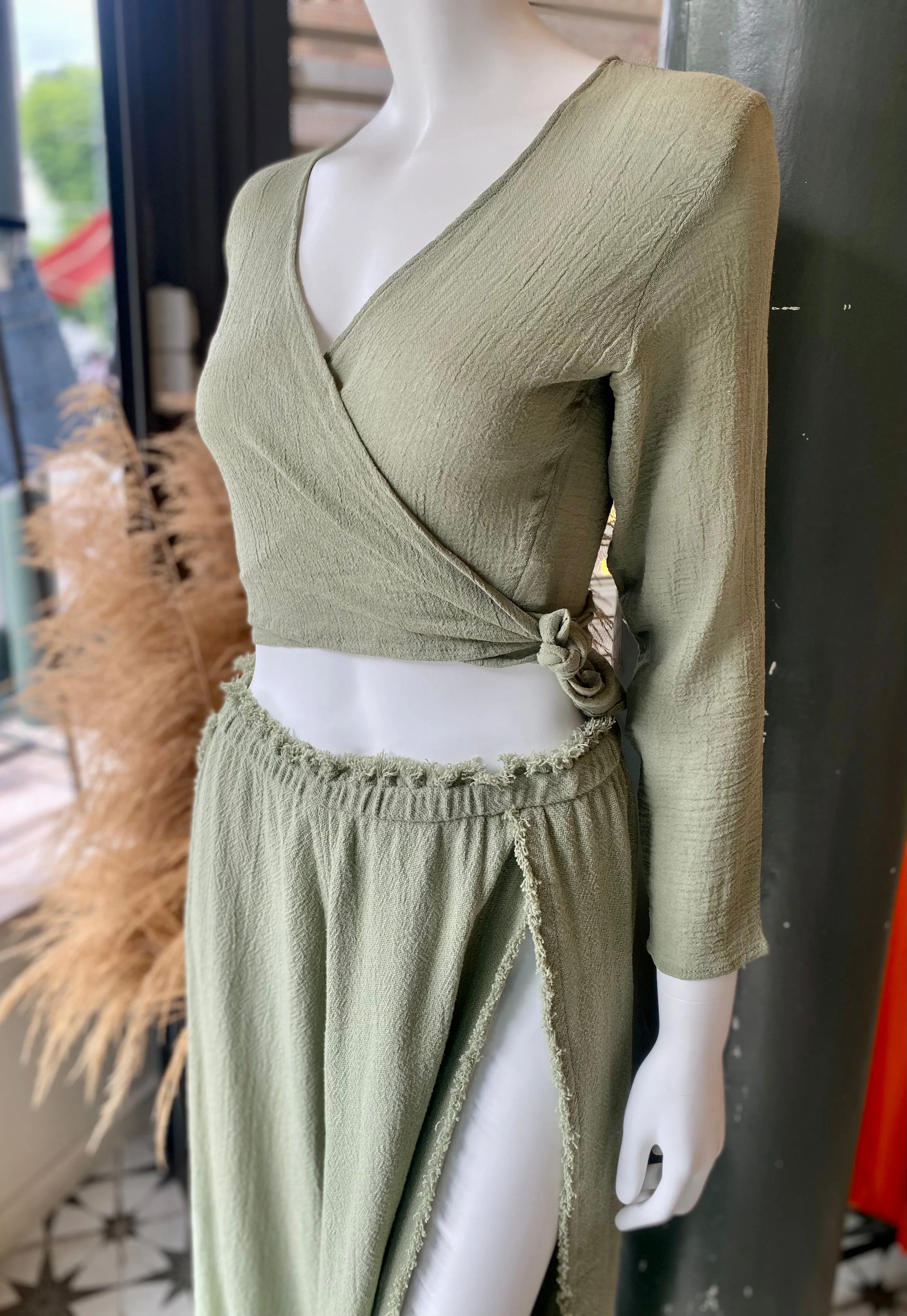 Lahun Wrap Top