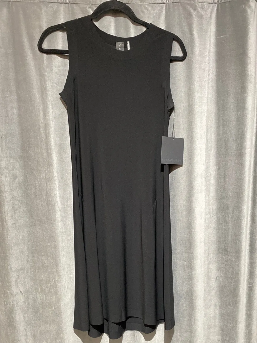 Norma Kamali Black Stretch Sleeveless Swing Dress