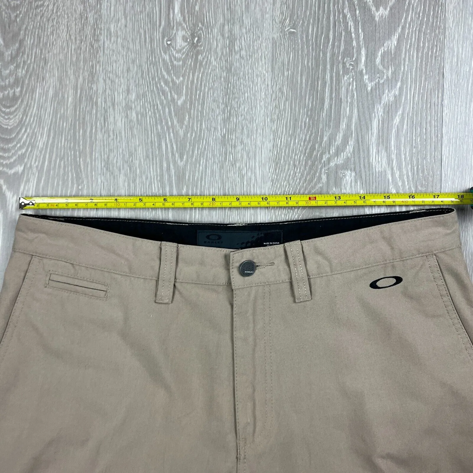 Oakley Mens Beige Chinos Size 36