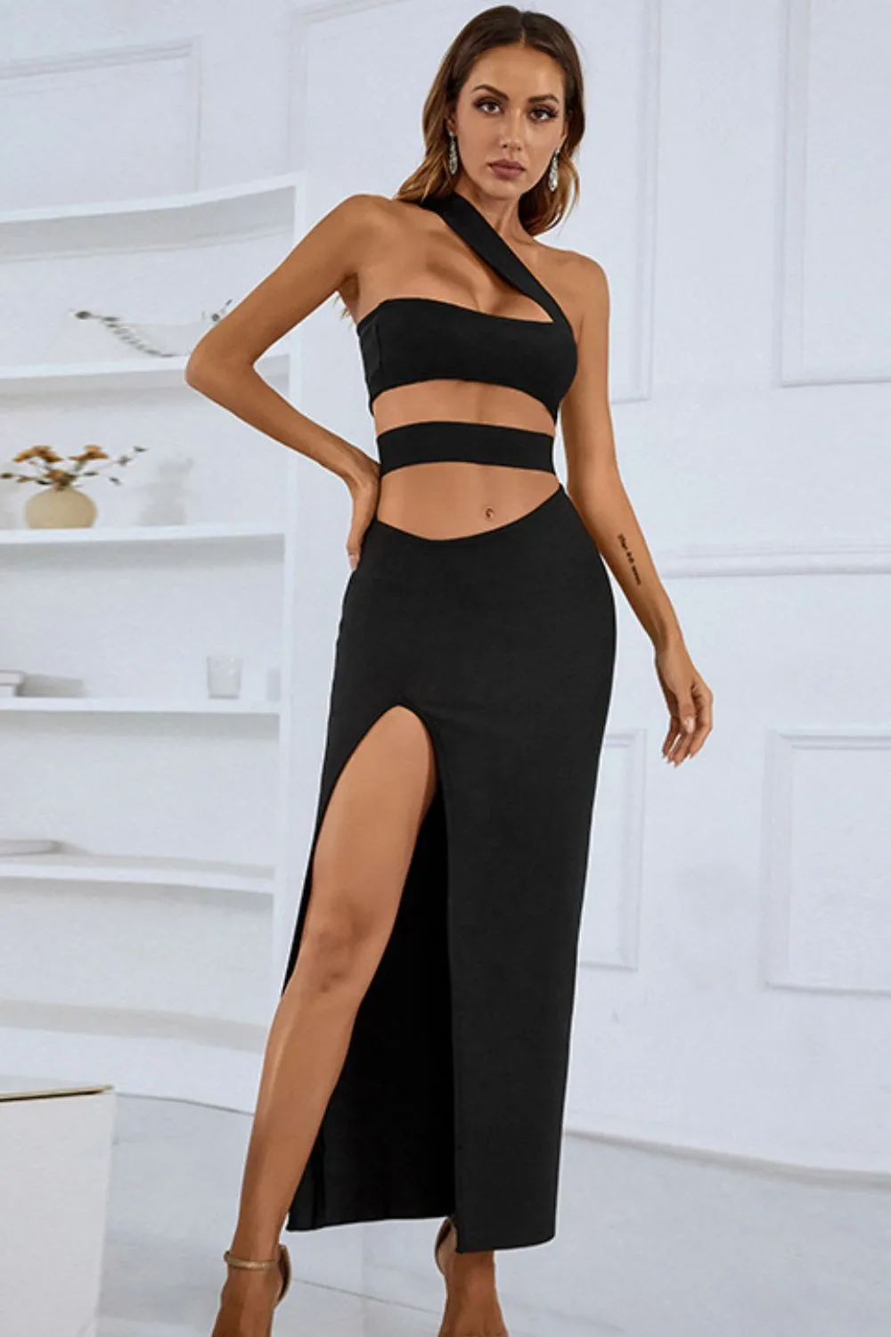 One-Shoulder Sexy Cutout Front Split Maxi Dress