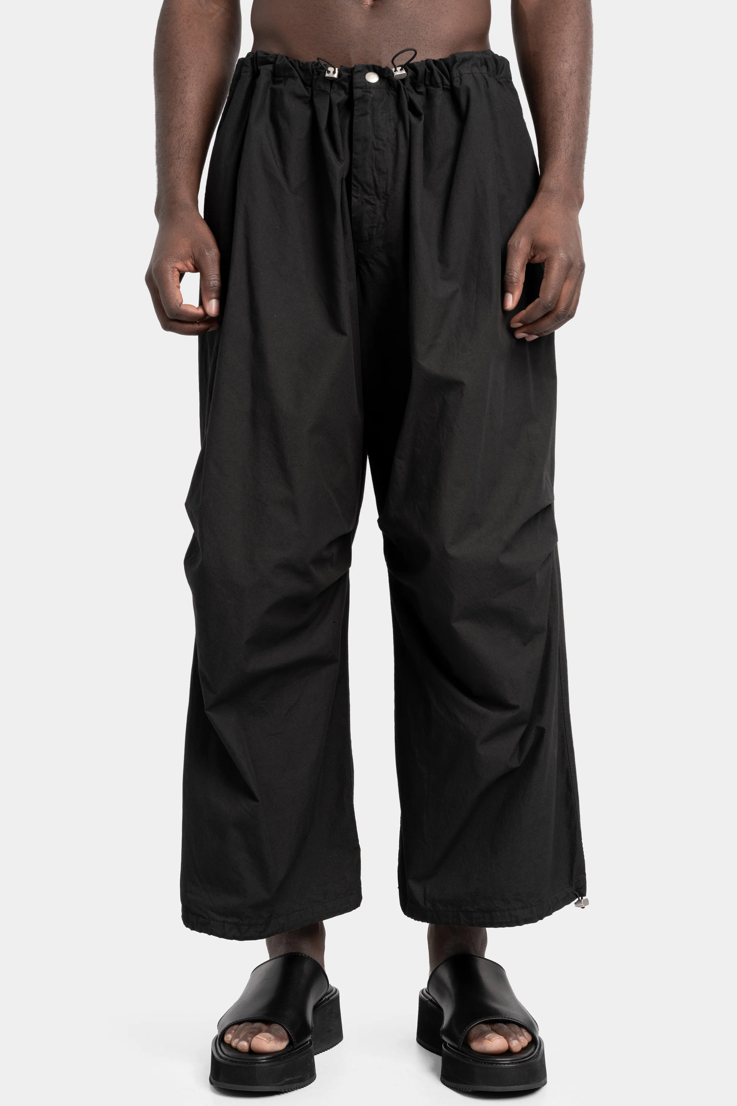 Parachute pants, Black