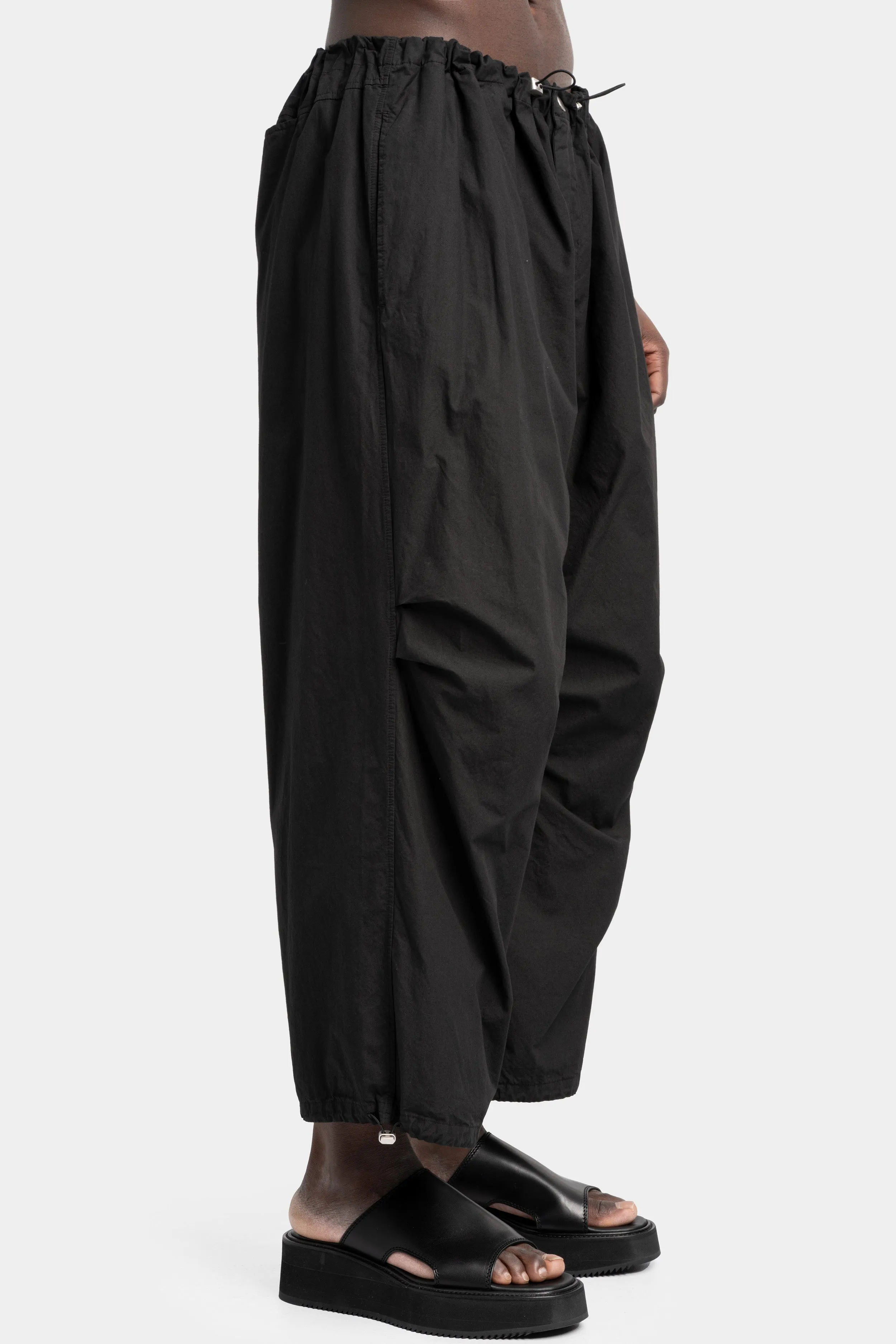 Parachute pants, Black