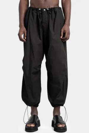 Parachute pants, Black