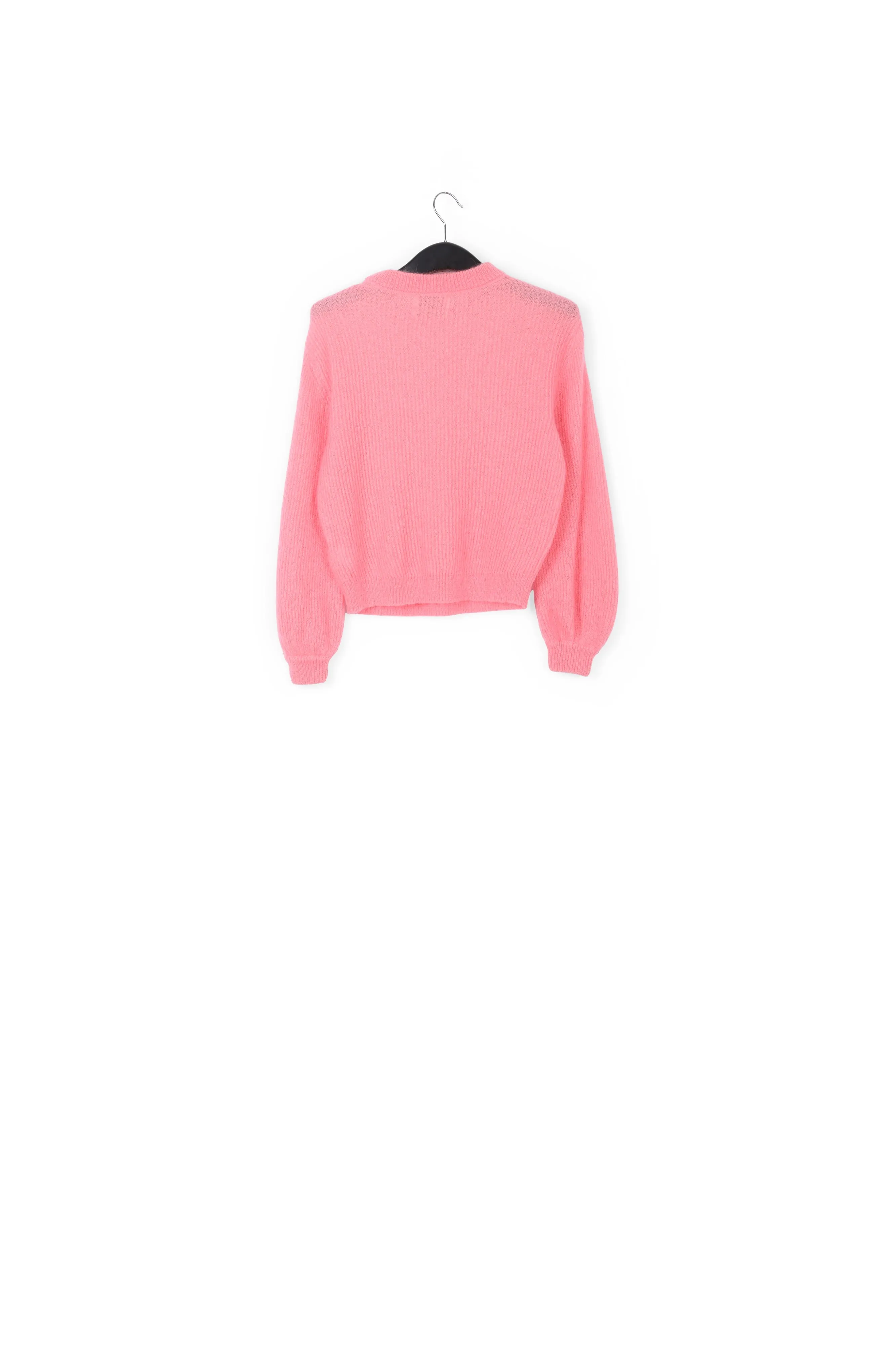 Pink knit sweater with voluminous sleeves