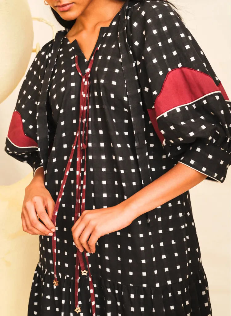 Pipli Shift Dress
