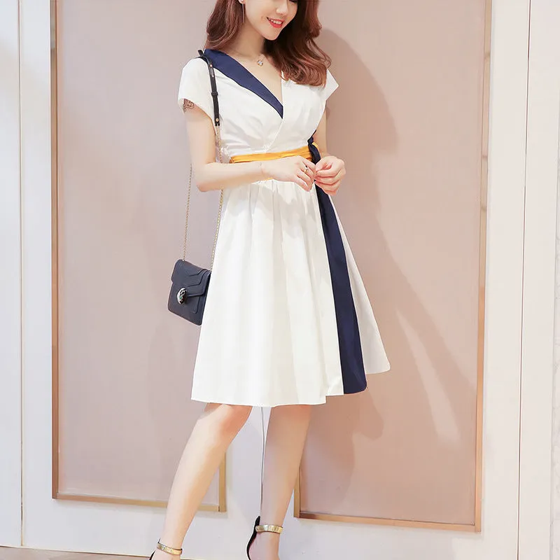 "FASHION V-NECK SLEEVELESS" DRESS D052915