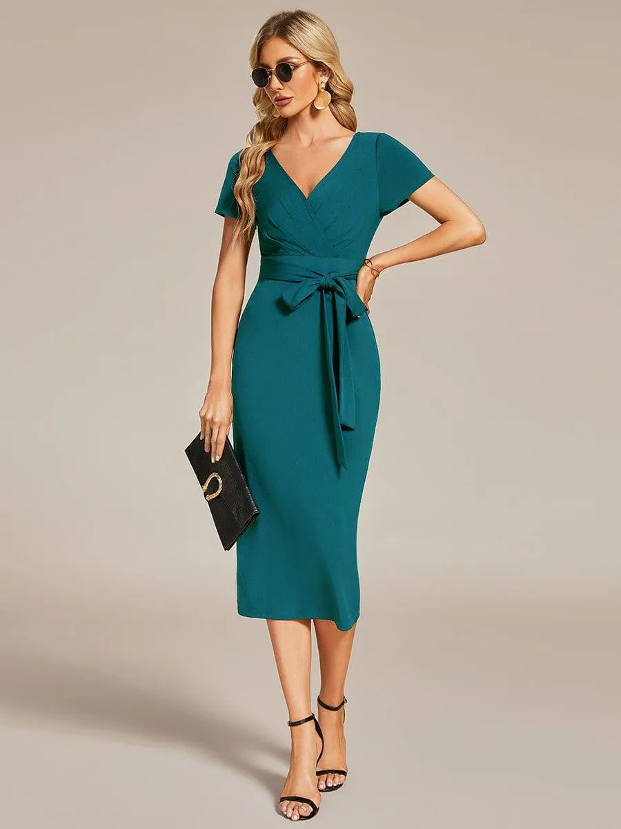 Robe décontractée fourreau à col en V et à taille nouée à manches courtes(Vente finale)