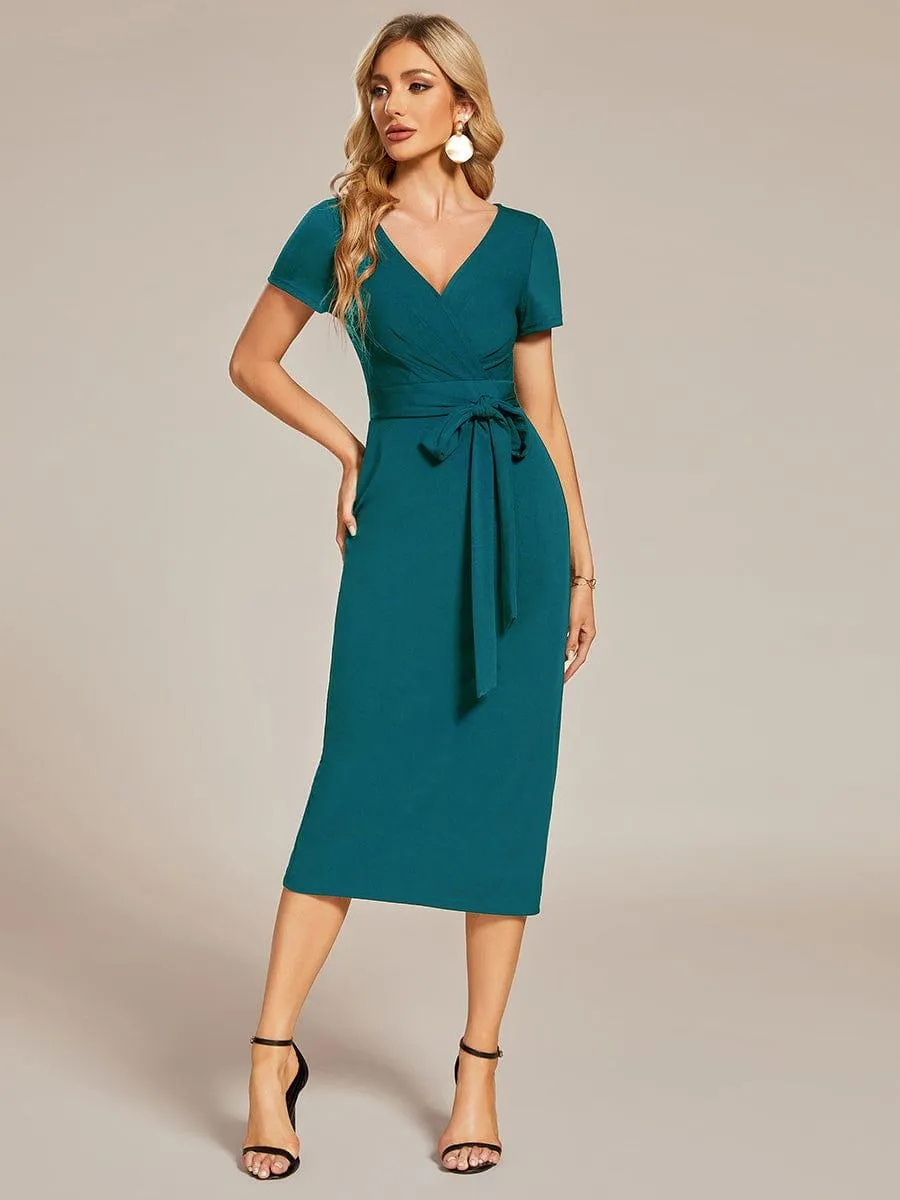 Robe décontractée fourreau à col en V et à taille nouée à manches courtes(Vente finale)