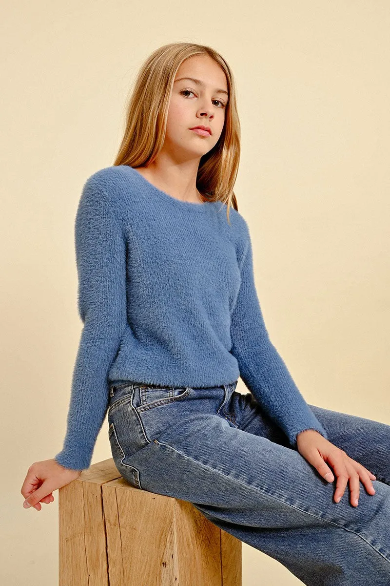ROUND NECK SWEATER