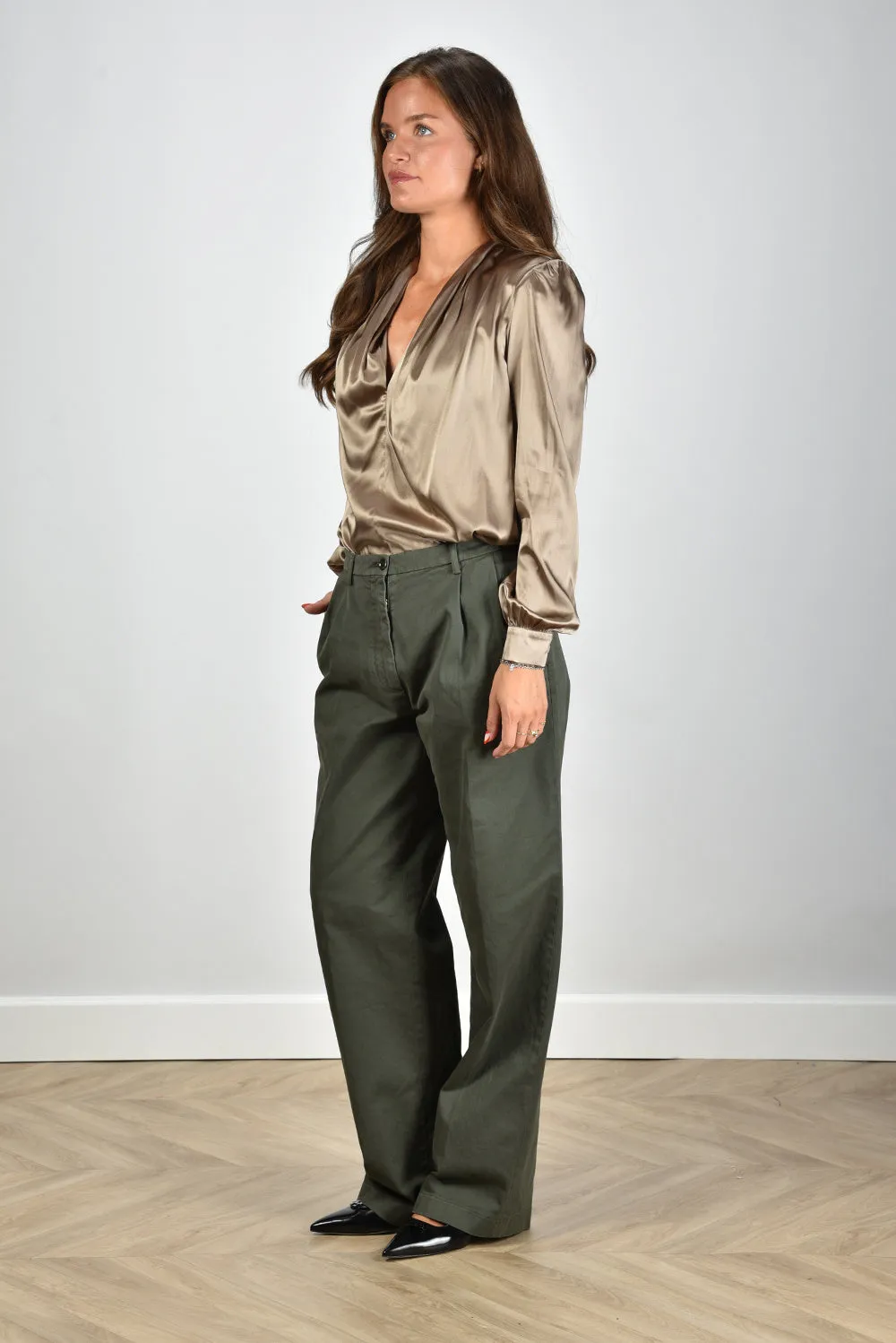 Sage & Ivy blouse Fonda Satin Silk taupe